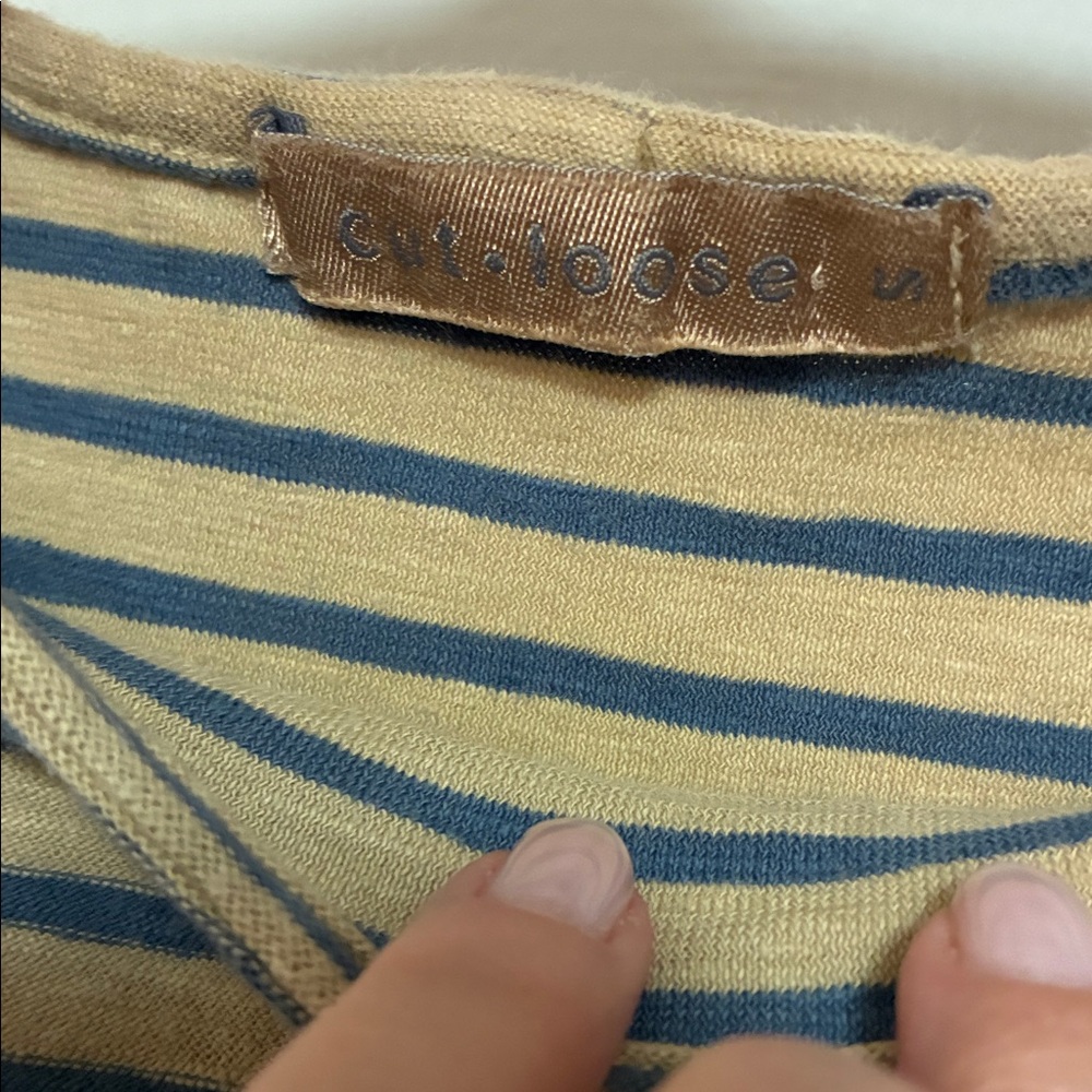 Cut Loose Striped Top, size M - Picture 2 of 5